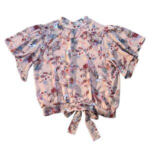 Gimmicks by BKE Buckle Ruffle Open Tie Back Boho Floral Top - Large